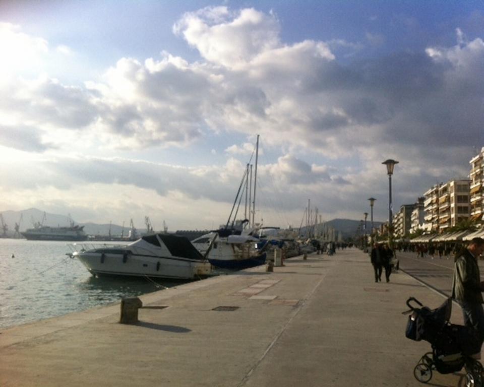 Friendly Family House Apartment Volos Exterior photo